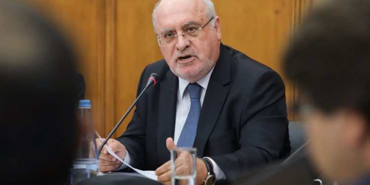 Capoulas Santos