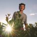 jovem agricultor
