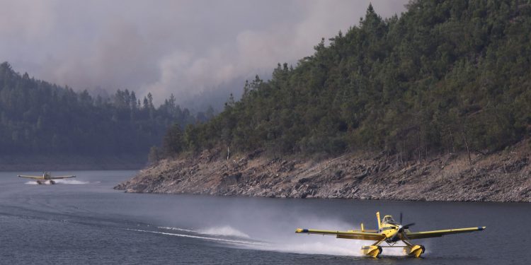 aviões anfíbios incêndios
